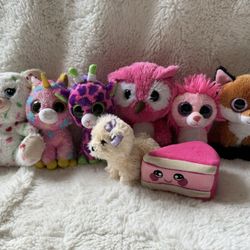 Lot Of Plushies