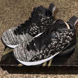 Lebron XVII size 4.5 y