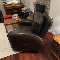 Awesome Leather Recliner 