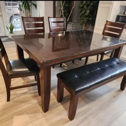 Dining Wood Table With 6 Seat 