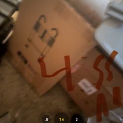 Brand New Our Of The Box 6ft Telescoping Ladder