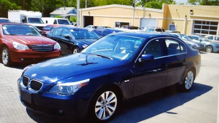 2005 BMW 5 series 545i 4dr Sedan