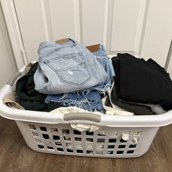 Lot of Women’s Clothing 