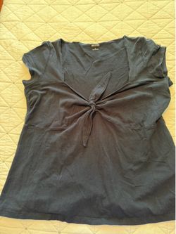 Hollister shirt xl