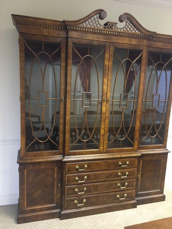 China cabinet/ display case