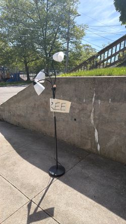 Free lamp