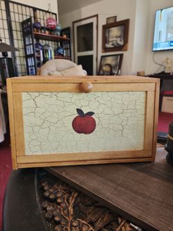 Bread box