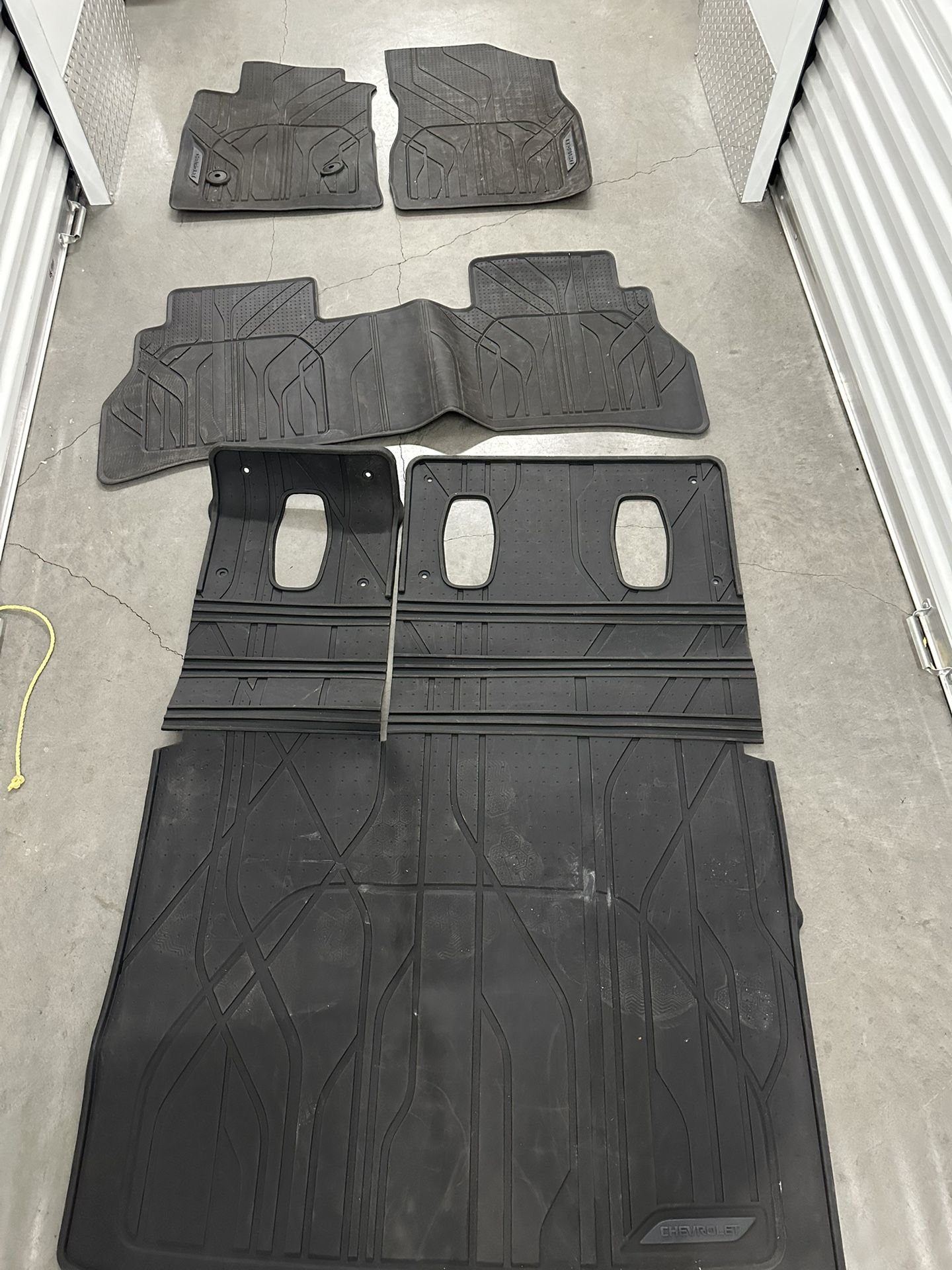 2024 CHEVY TRAX ALL WEATHER MATS