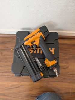 BOSTITCH Staple Gun