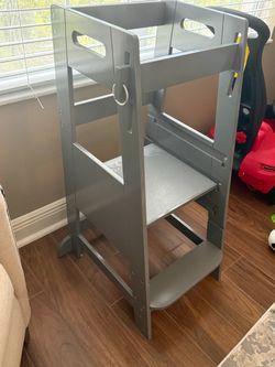 Wooden Toddler Learning Tower / Kitchen Helper – Gray – $60
