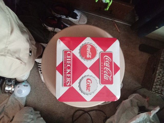 Coca Cola Brand Checkers Collectors Edition New
