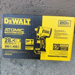 Dewalt 20v New Atomic Impact Wrench 1/2" - 450 Ft - Lbs Torque ( Tool Only ) 125$ Firm 
