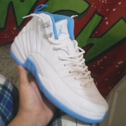 Jordan 12 retro Melo size 6.5