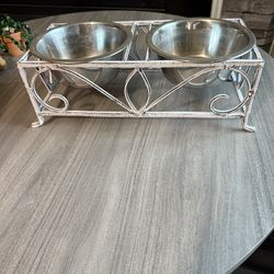 Cat Pet Dish- raised