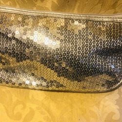 Sequence  Cluth Bag With Round   Ring Handle  