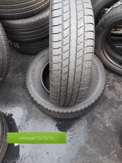 2 used tire uniroyal 215/70/16
