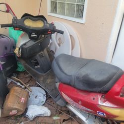 FREE Gas Scooter - Needs Basic Fixing - Must Pickup