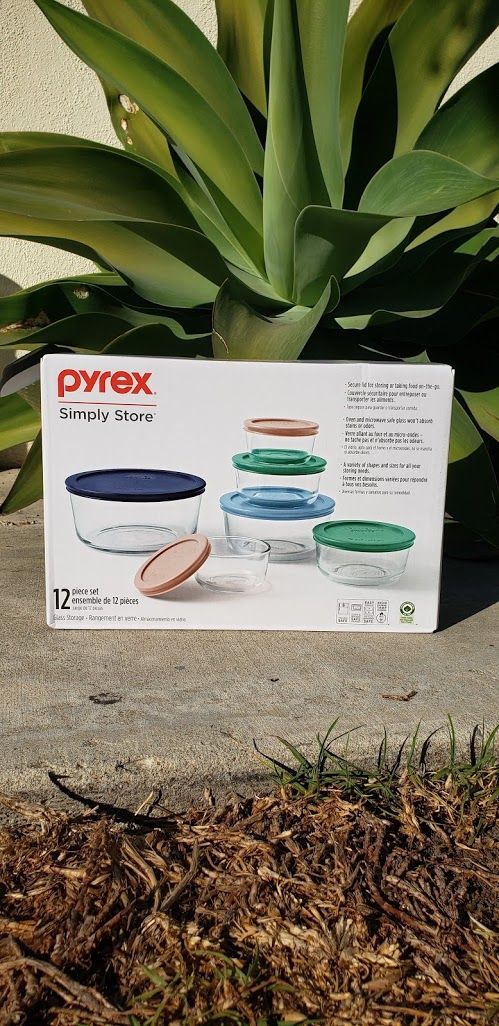 NEW - SEALED Glass Pyrex Food Storage Food Prep Set Containers Tupperware - 12 Piece CHRISTMAS GIFT Dishwasher, refrigerator, microwave and oven safe