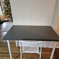 Ikea Table And Chair 