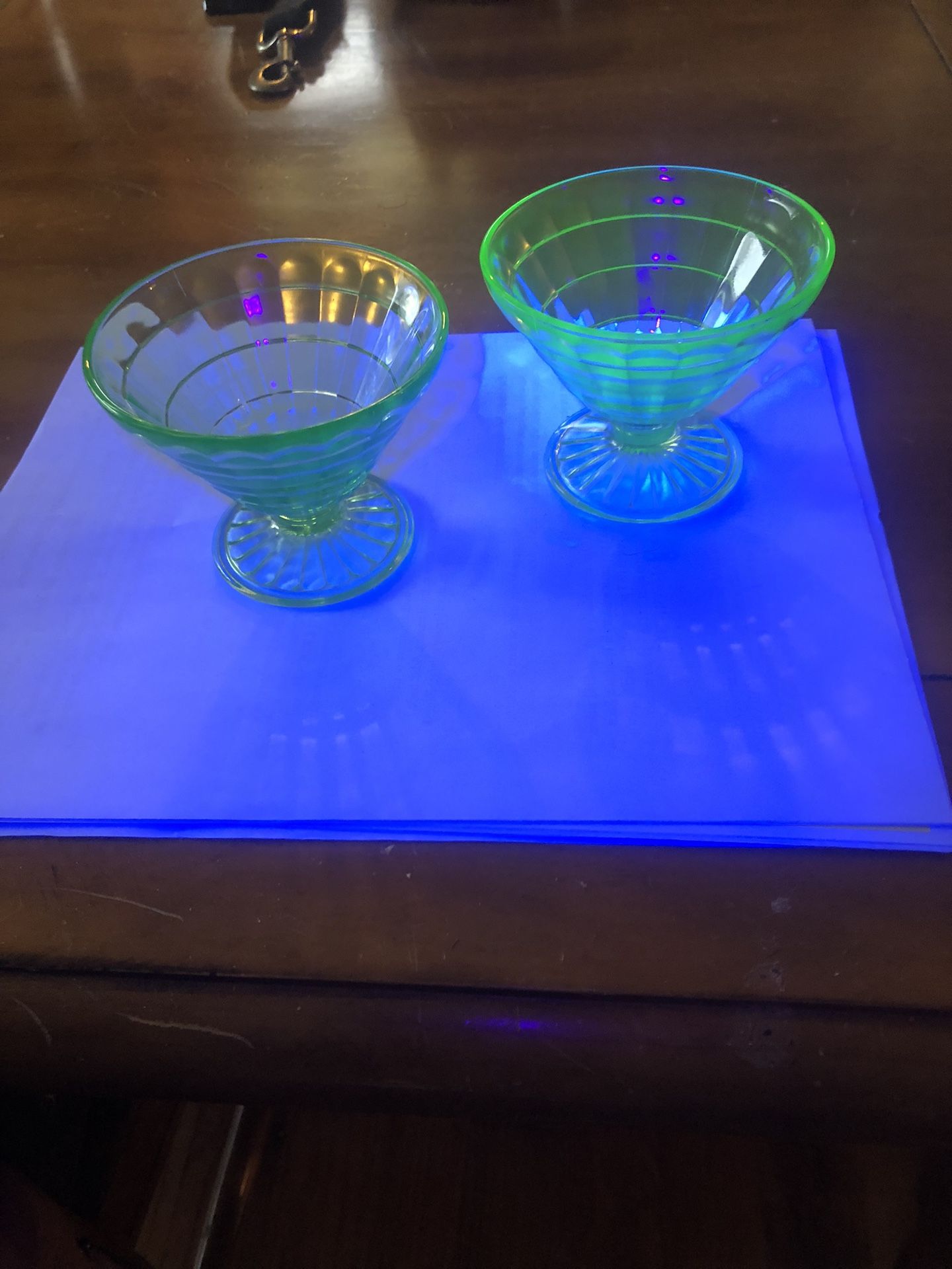 6 Uranium Cups