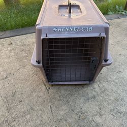 Medium Transport Kennel Dog Cat 