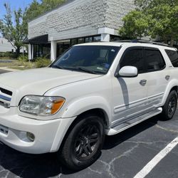 Toyota Sequoia