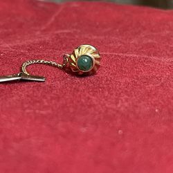 Gold Tone Round & Jade Cabochon Tie Tack