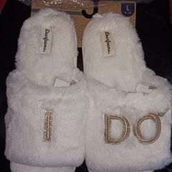 NWT Dearfoams Bridal Faux Fure Comfy Slippers In Size L 9/10