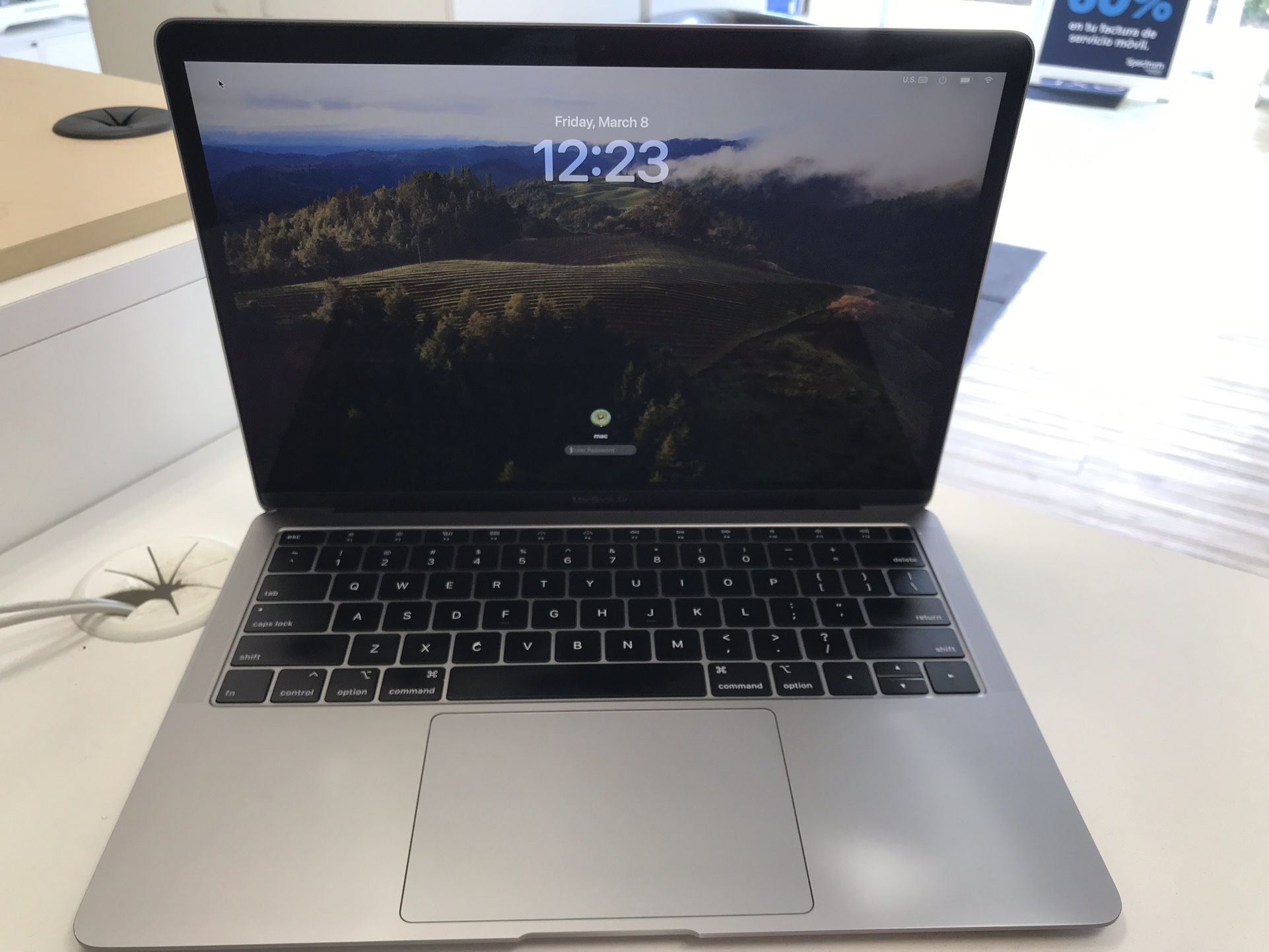 13” MacBook Air Retina