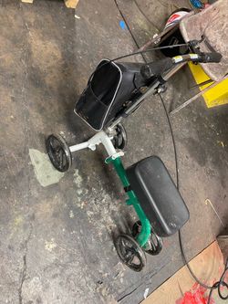 Scooter knee Walker