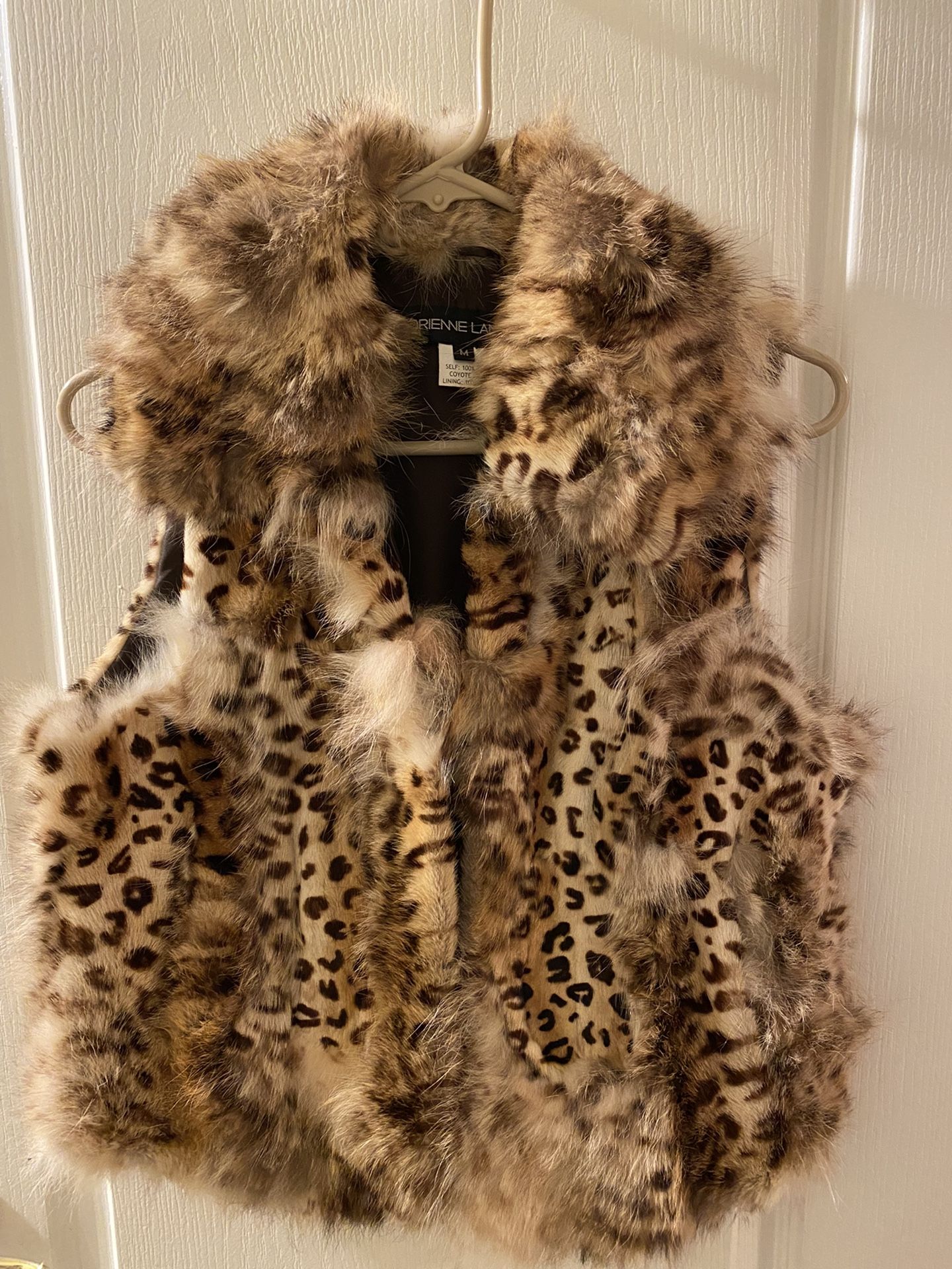 Adrienne Landau Coyote Fur Vest M