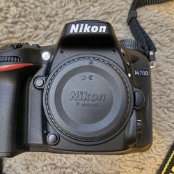 Nikon D7200 (379 Shutter Count)