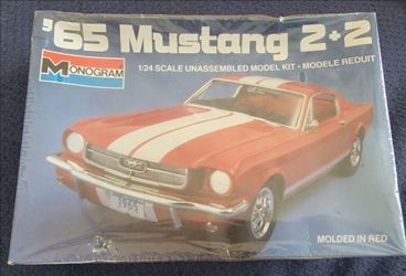 1965 Mustang 2+2 Model Kit 1/24 scale