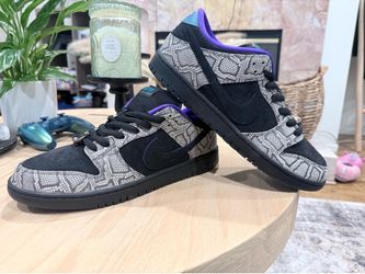 Nike SB Dunk Low size 13