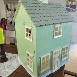 Pottery Barn Dollhouse