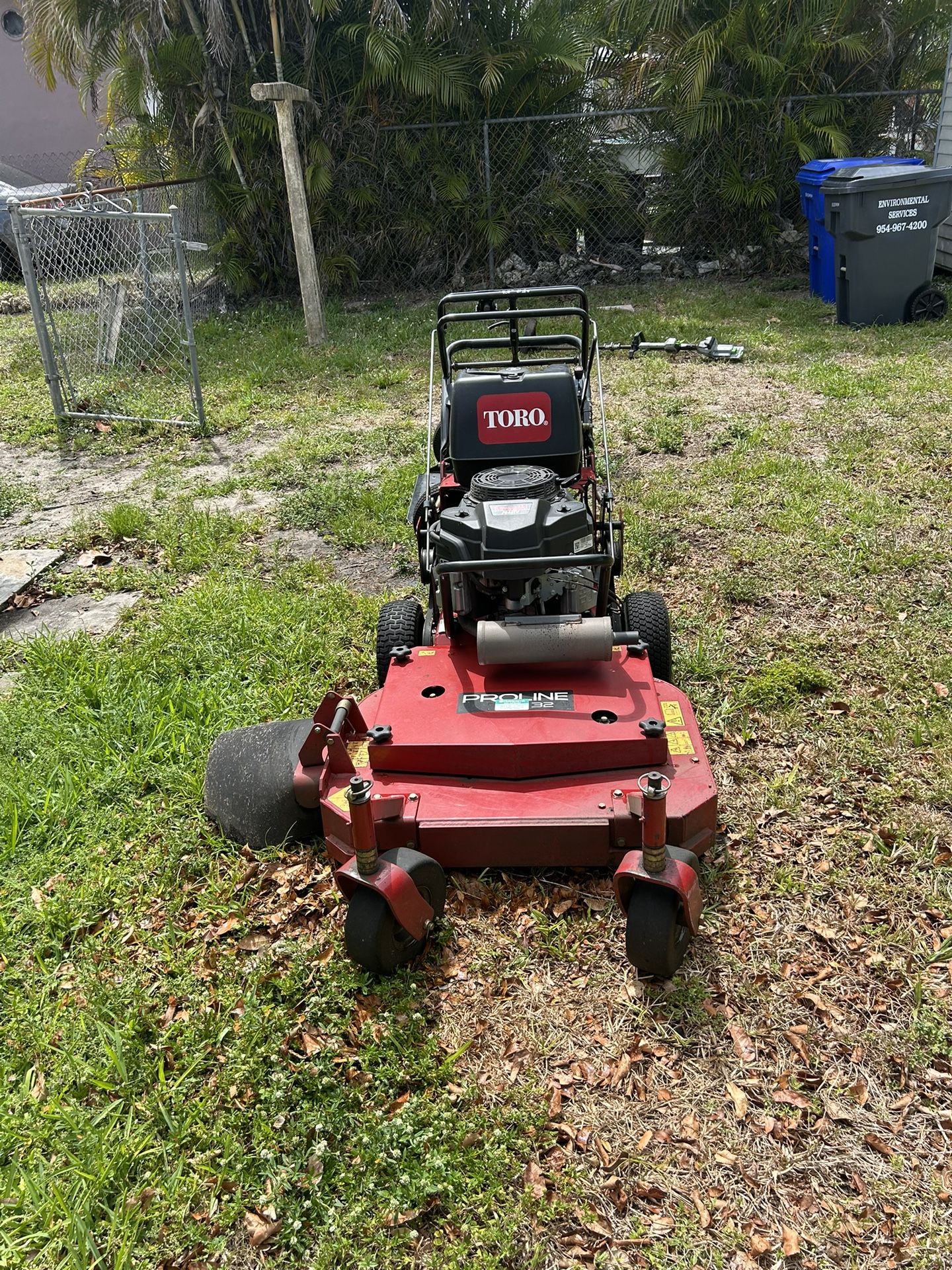 Toro Commercial Mower Stand On