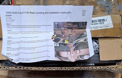 Ford F150 Rear Leveling Kit