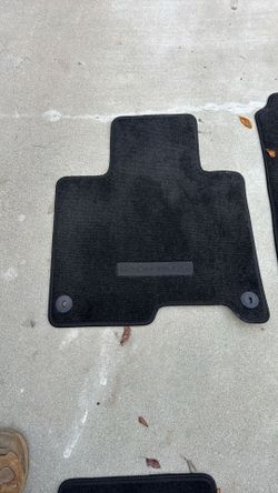 2025 Kia sportage Hybrid OEM Floor Mats