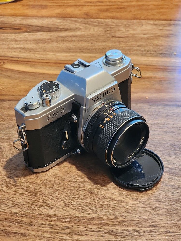 Yashika Fx-2 With 50 Mm F1.9