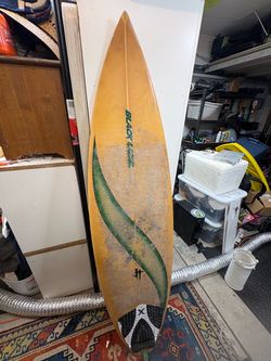 Black label surfboard
