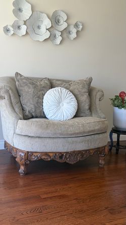 Living room chair