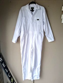 MEN'S SIZE MEDIUM WHITE COVERALLS