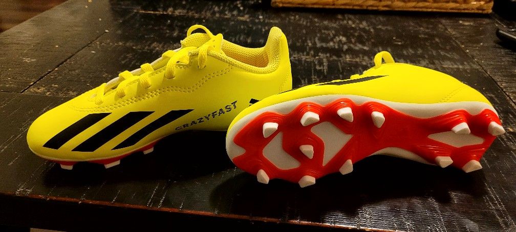 Kids Cleats