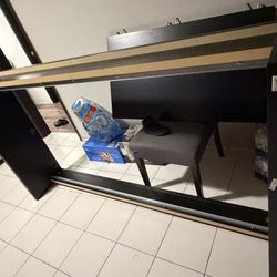 twin size bed 