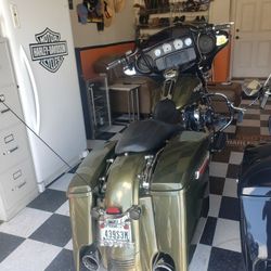 Harley Davidson  TOURING  Street Glide  2016