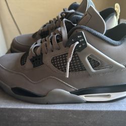 Cavestones Jordan 4