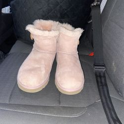 Pink Uggs