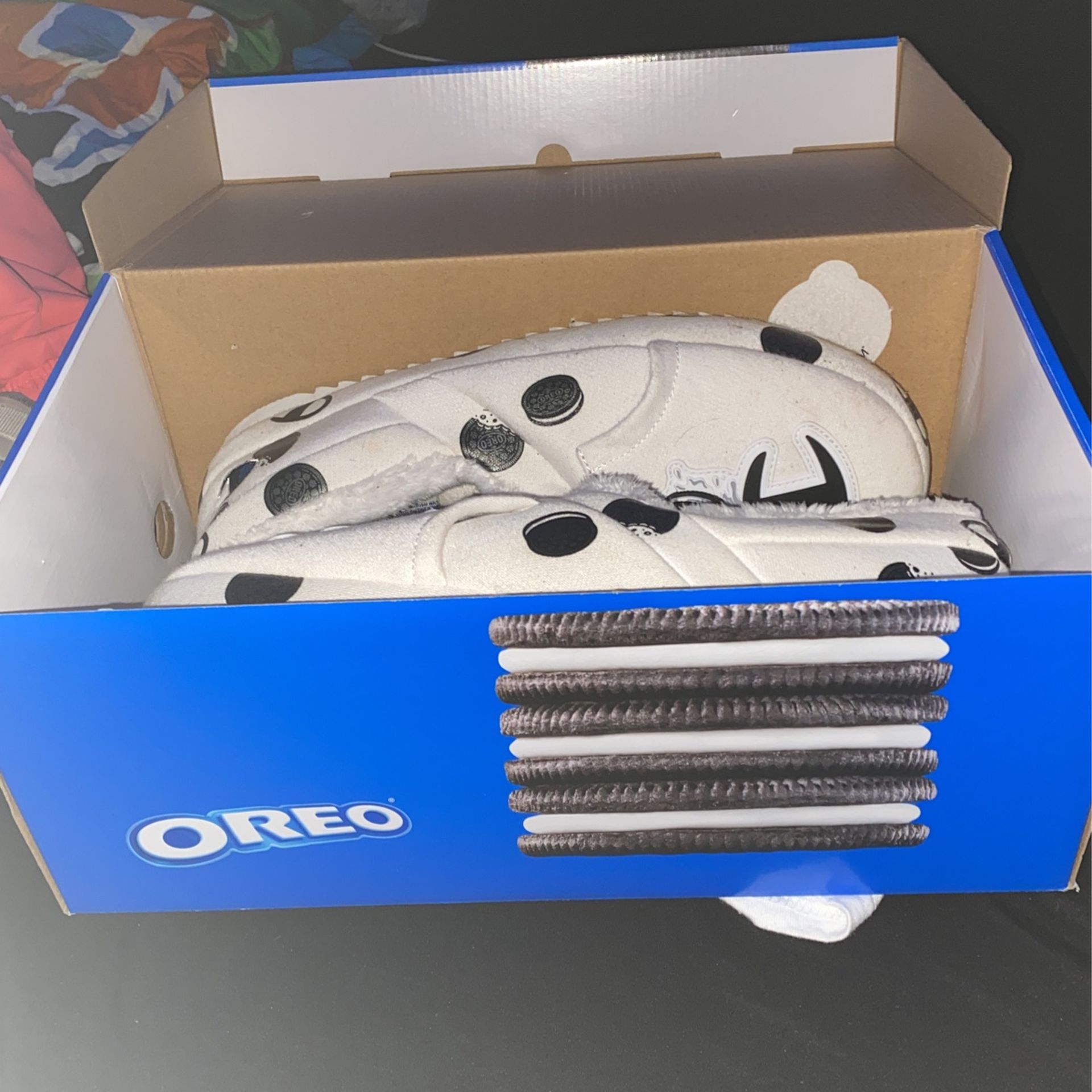 Oreo Champion Slipper Shoes