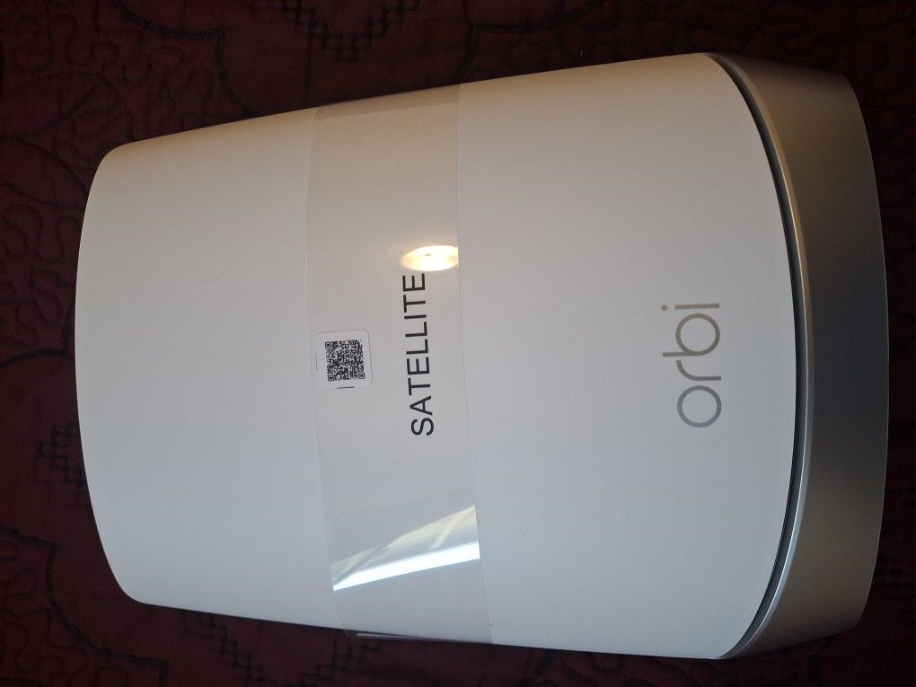 Brand new Orbi Satellite RBS750 