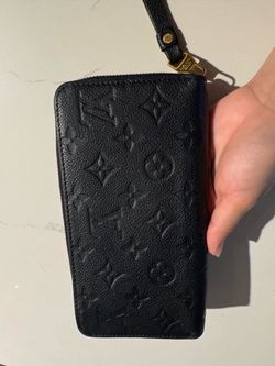 Louis Vuitton Zippy Wallet